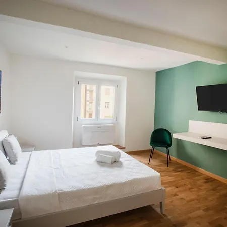 Mona Lisa - Boutique In Apartment Florenz